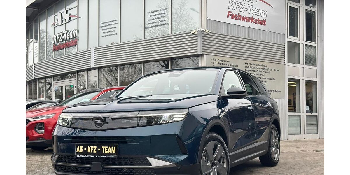 Opel Grandland (X) 1.413 km 28.950 &euro; München - Trudering 81827