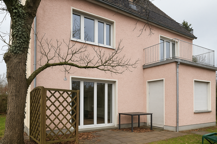 Haus zum Kaufen in München 2.100.000 € 289.8 m² 10 zimmer