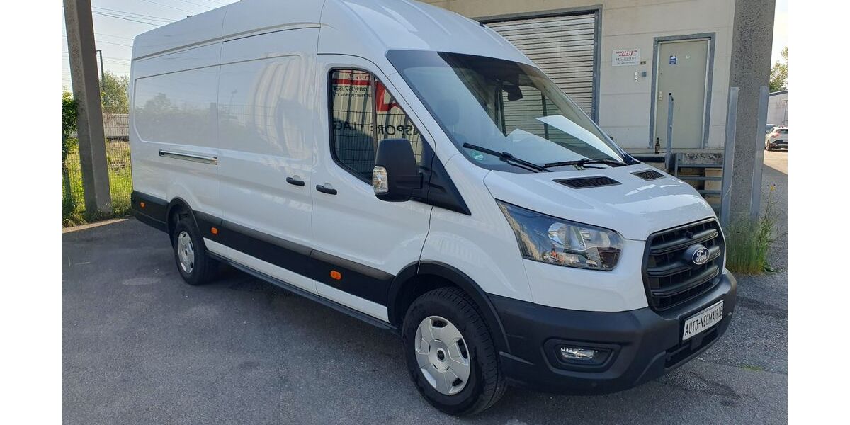 Ford Transit 59.000 km 24.900 &euro; München 81825