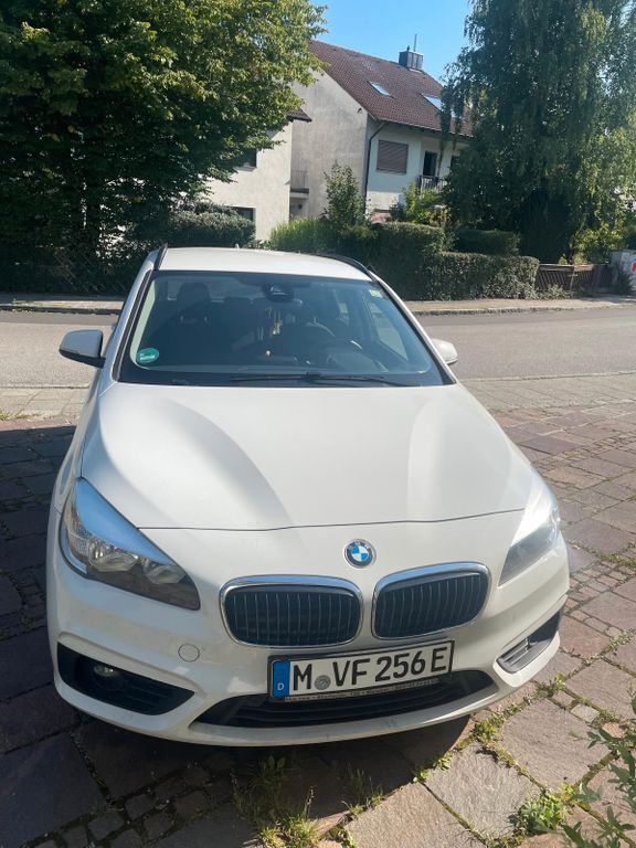 225 Active Tourer