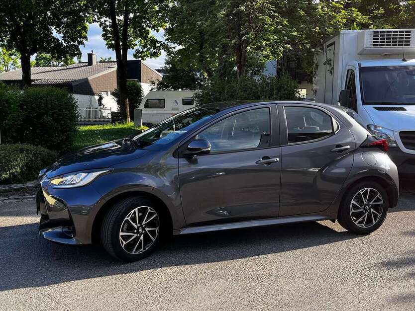 Yaris