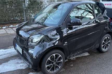 Smart forTwo 58.000 km 7.999 &euro; München 81825
