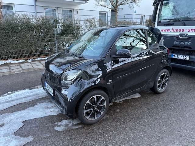Smart forTwo 58.000 km 7.999 &euro; München 81825
