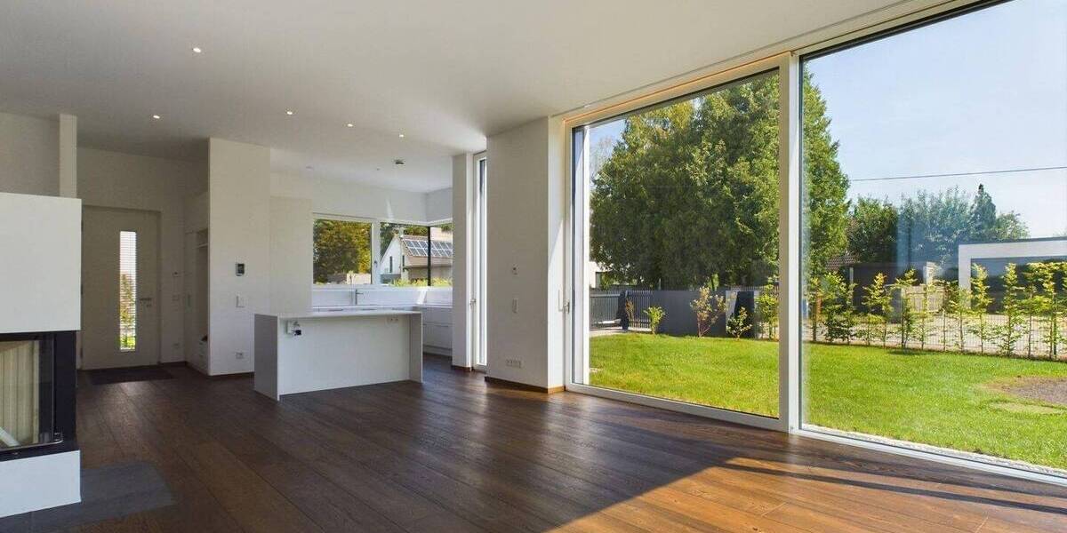 Einfamilienhaus München Bogenhausen - 7 Zimmer, 269 m&sup2;, 8.500&euro; | Angebot:26904179