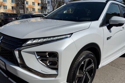 Mitsubishi Eclipse Cross 122.192 km 16.900 &euro; München 81243