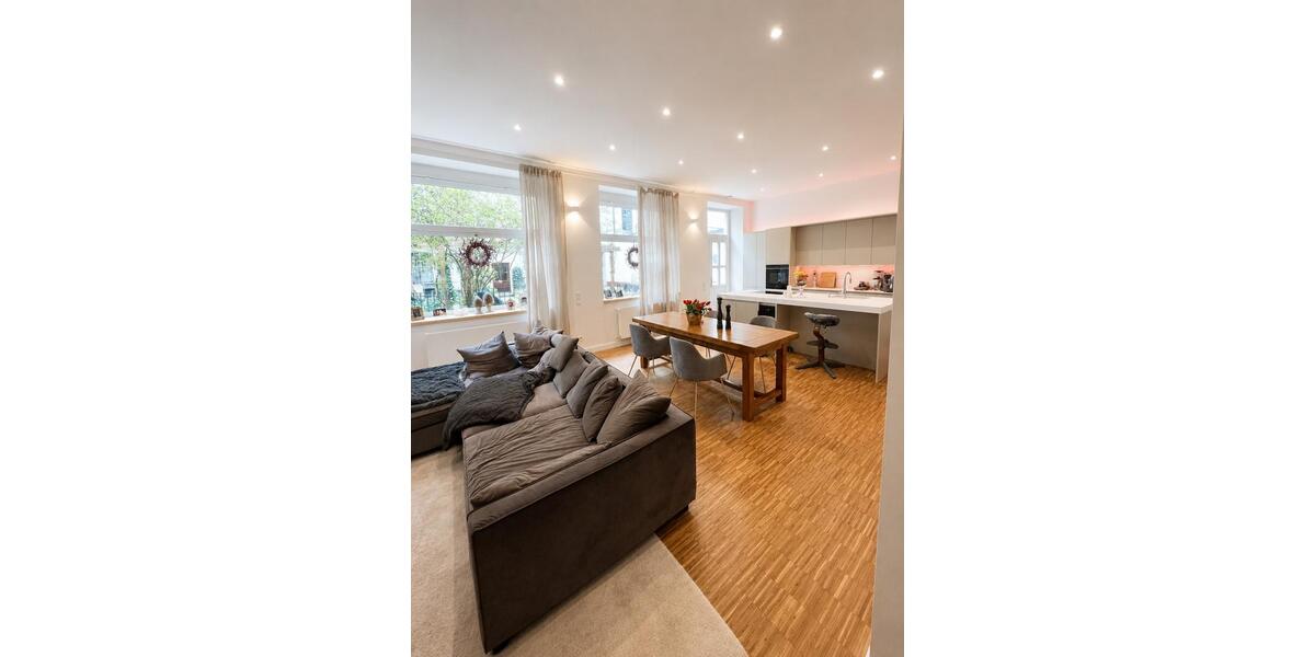 Erdgeschoßwohnung München Au-Haidhausen - 2.5 Zimmer, 97 m&sup2;, 1.075.000&euro; | Angebot:27271553