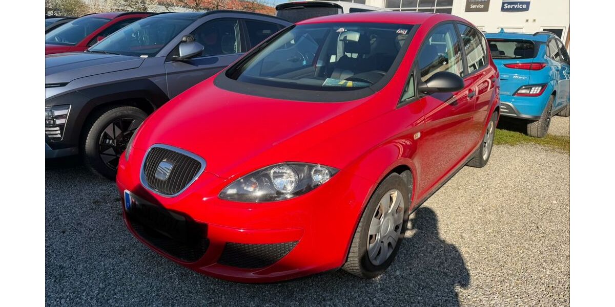 Seat Altea 100.000 km 2.650 &euro; München 81829