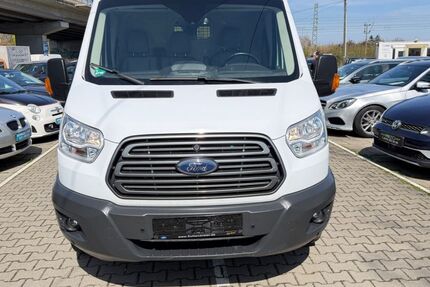 Ford Transit 122.260 km 12.600 &euro; München OT Trudering-Riem 81825