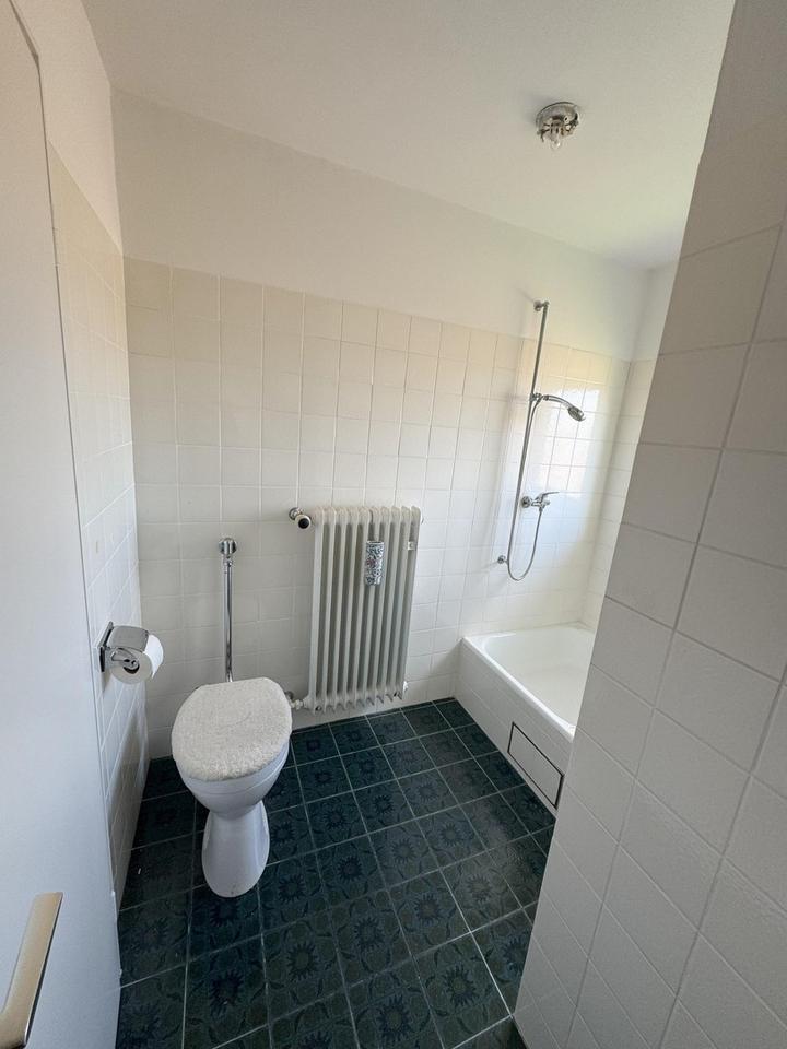 Stilvoller Bungalow mit Garten in ruhiger Lage zur Miete 162 m² Wohnfläche 70m² Souterrain