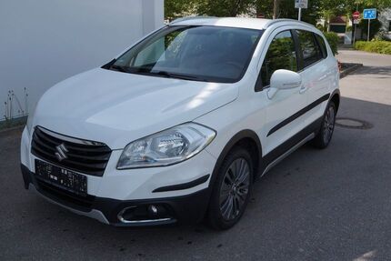 Suzuki (SX4) S-Cross 158.500 km 8.450 &euro; München 81825