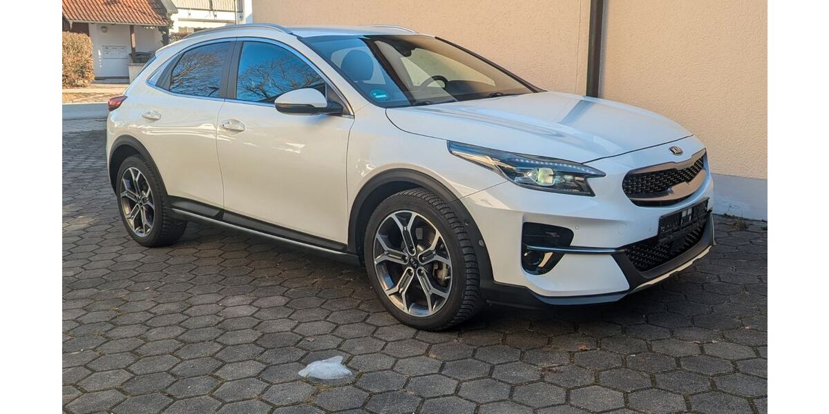 Kia XCeed 53.950 km 20.250 &euro; Hallbergmoos 85399
