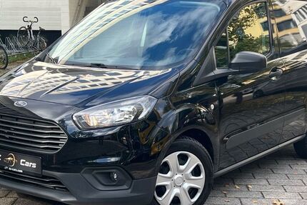 Ford Transit Courier 9.319 km 13.999 &euro; München 81677