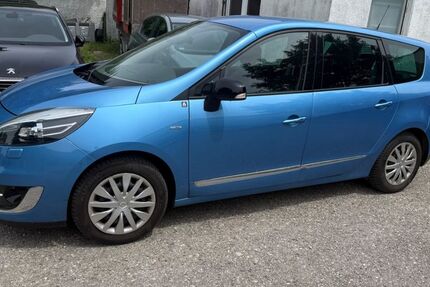 Renault Scenic 144.000 km 3.990 &euro; Unterschleißheim 85716