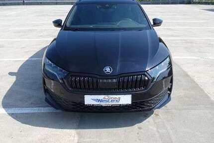 Skoda Octavia 2.500 km 40.900 € München 80686