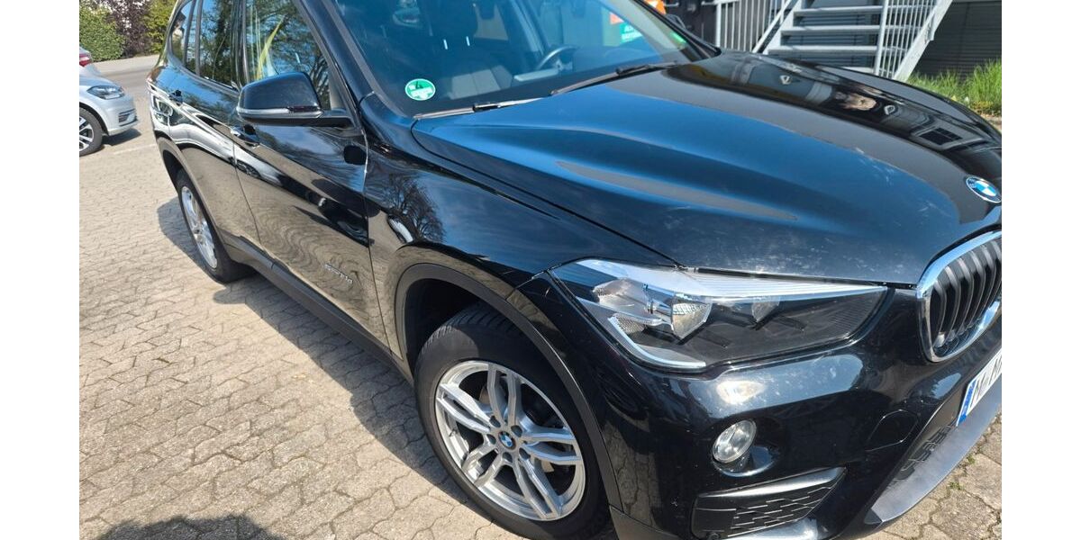 BMW X1 110.000 km 12.850 &euro; München 80937