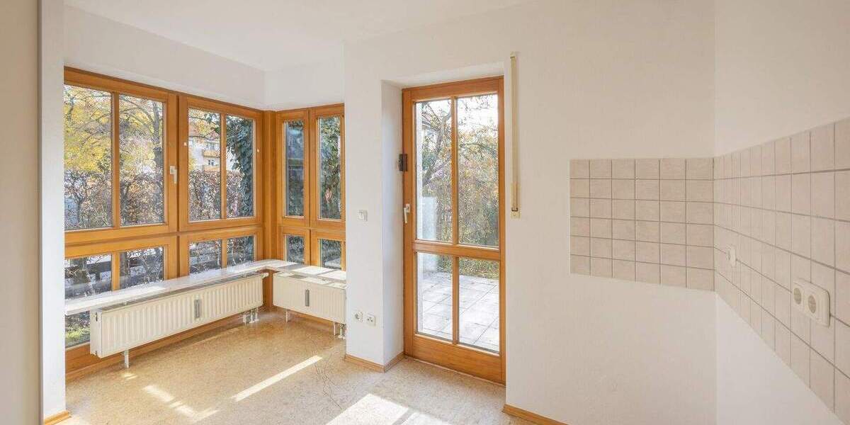 Reihenendhaus Fürstenfeldbruck - 8 Zimmer, 200 m&sup2;, 940.000&euro; | Angebot:25691105