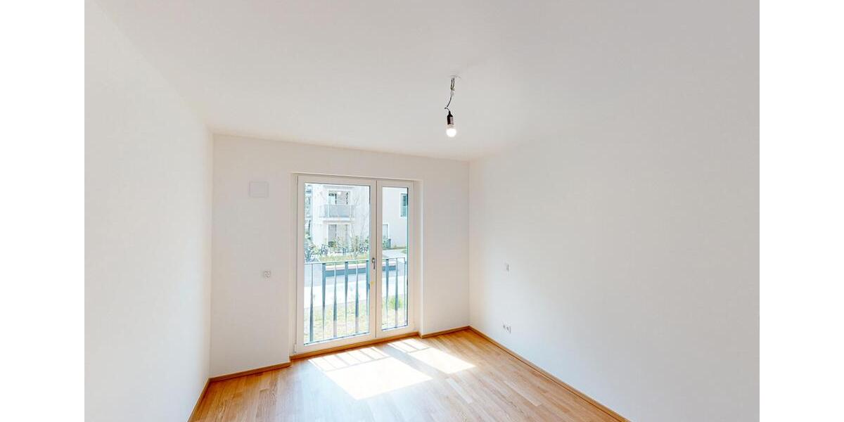 Erdgeschoßwohnung München Allach-Untermenzing - 2.5 Zimmer, 80 m&sup2;, 1.690&euro; | Angebot:22604876
