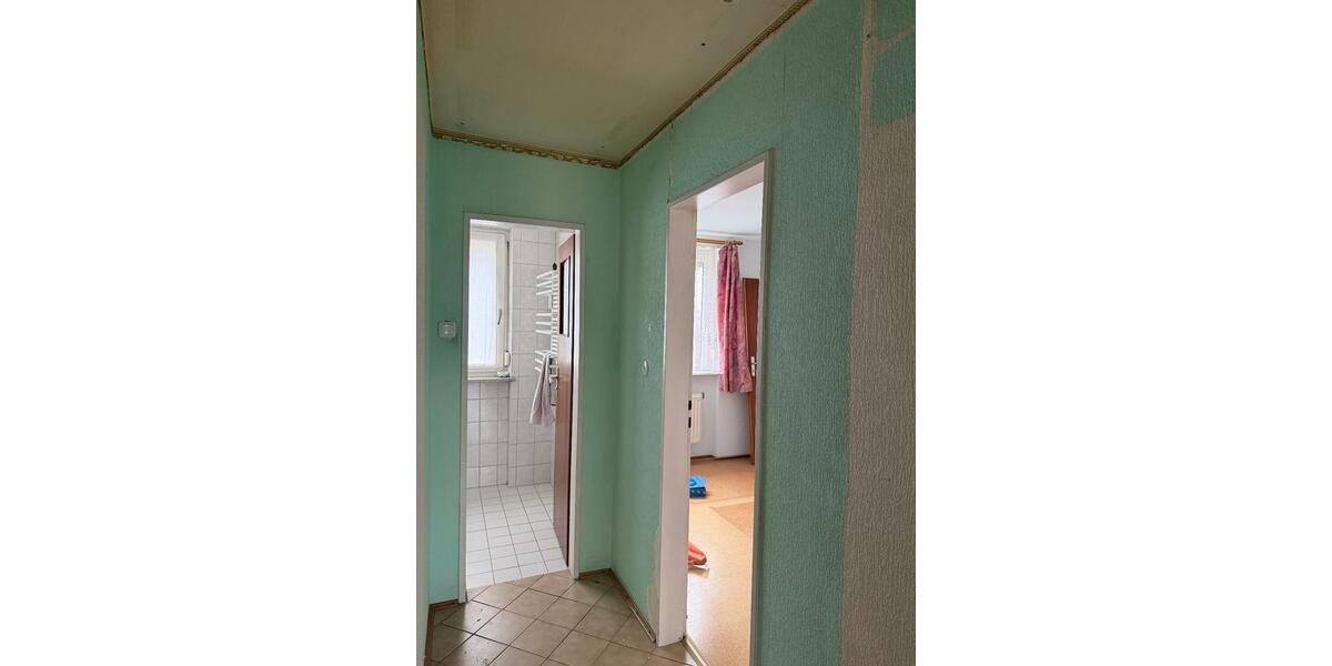 4 Zimmer Wohnung mit Einbauküche und Loggia - 85m² 4 zimmer