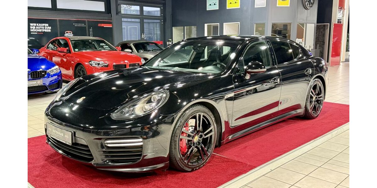 Porsche Panamera 122.000 km 36.990 &euro; Unterschleißheim 85716