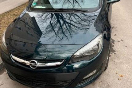 Opel Astra 140.500 km 5.500 &euro; München 80634