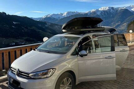 VW Touran 88.900 km 22.999 &euro; München 80935