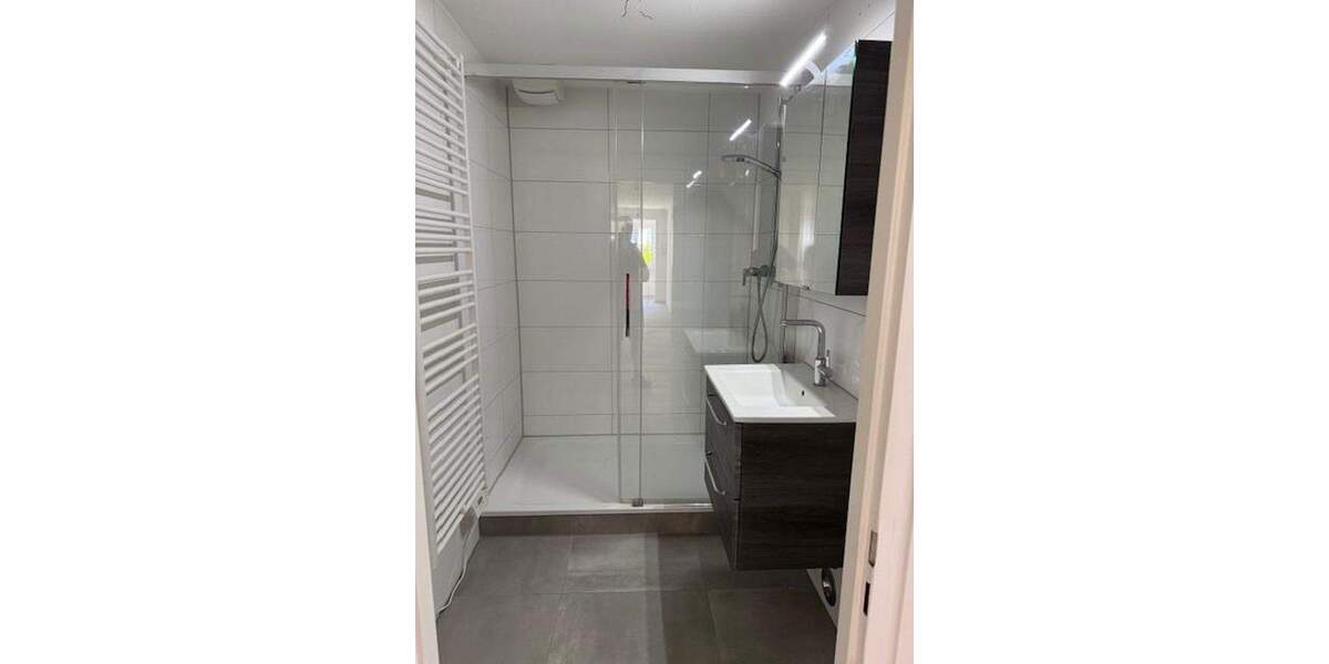 Etagenwohnung Berg Assenhausen - 5 Zimmer, 122 m&sup2;, 1.720&euro; | Angebot:25363099