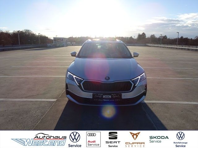 Skoda Octavia 2.500 km 45.900 &euro; München 80686