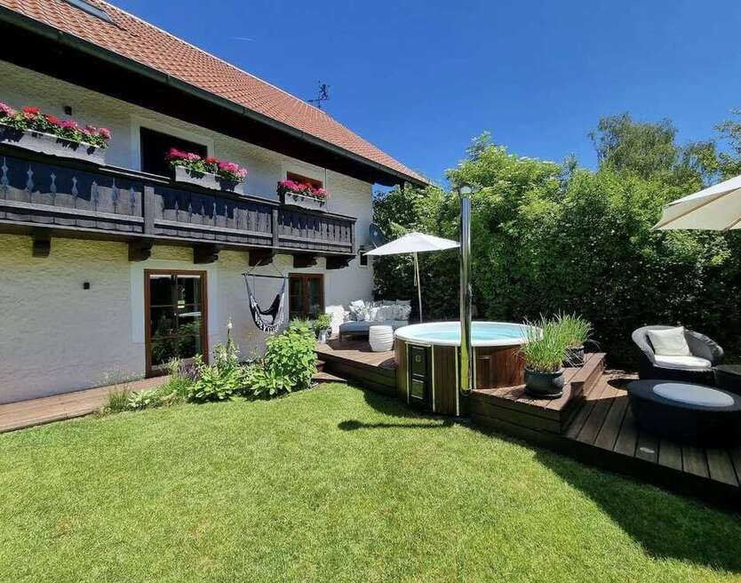 Haus zum Kaufen in Straßlach-Großdingharting 1.200.000 € 253 m²