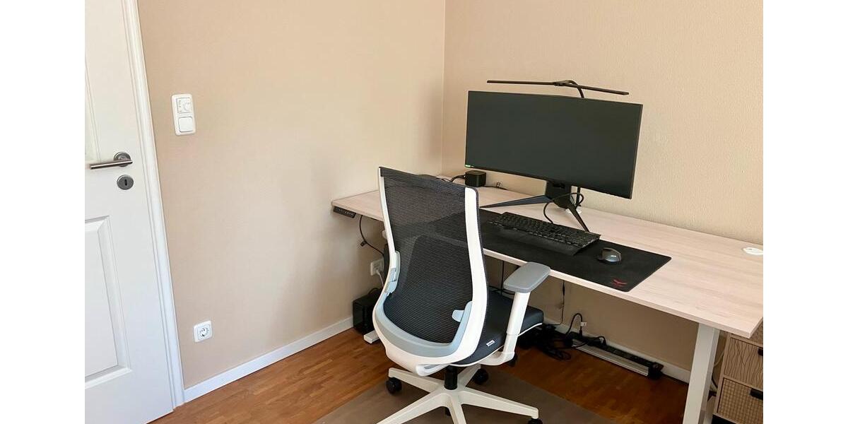 Erdgeschoßwohnung Unterschleißheim - 4 Zimmer, 107 m&sup2;, 2.100&euro; | Angebot:26413642