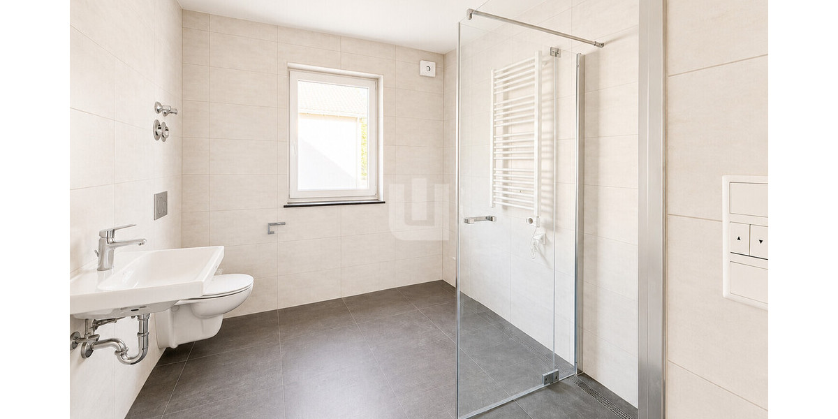 WINDISCH - ERSTBEZUG! Traumhafte 2-Zimmer Wohnung mit EBK, Balkon und privatem Garten in Gröbenzell - Etagenwohnung Gröbenzell | Angebot:26764498