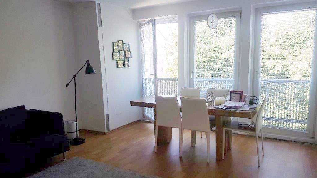 Etagenwohnung München Neuhausen-Nymphenburg - 3 Zimmer, 80 m&sup2;, 1.450&euro; | Angebot:25695624