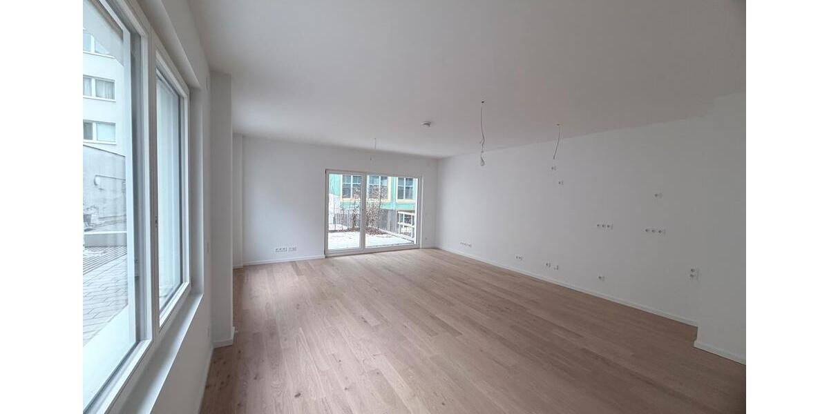 Erdgeschoßwohnung München Maxvorstadt - 2 Zimmer, 76 m&sup2;, 2.050&euro; | Angebot:26253680