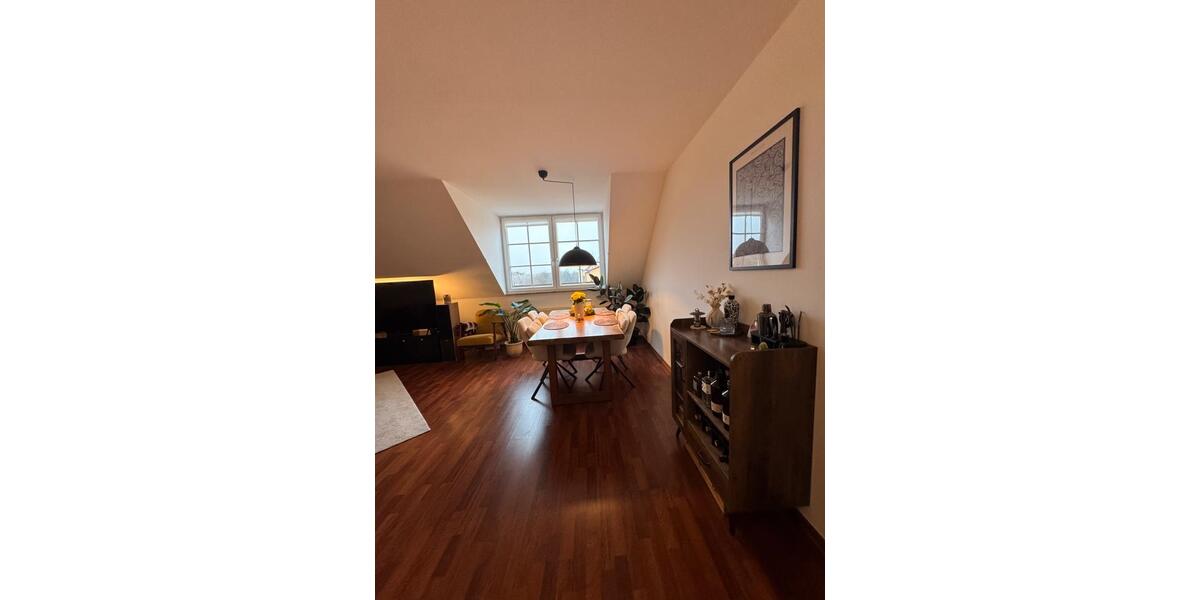 Dachgeschoßwohnung München Sendling-Westpark - 3 Zimmer, 95 m&sup2;, 2.400&euro; | Angebot:26425695