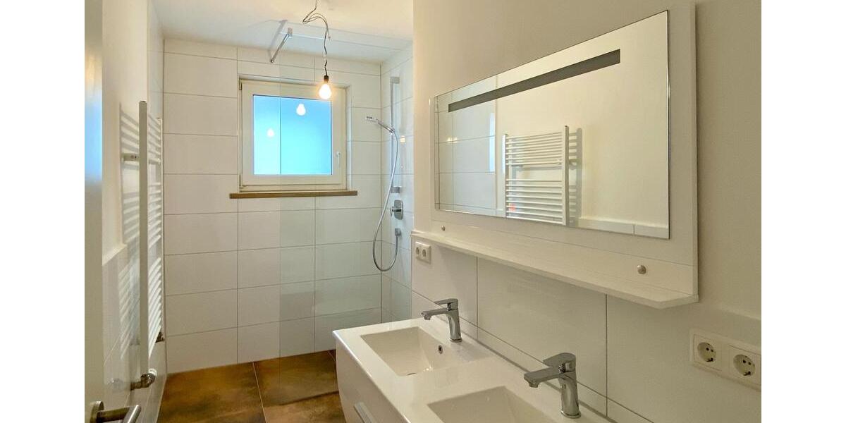 Erdgeschoßwohnung München Ramersdorf-Perlach - 4 Zimmer, 97 m&sup2;, 1.900&euro; | Angebot:26278127