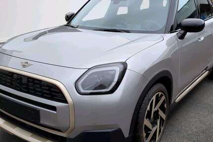 Mini Countryman E 2.080 km 39.395 &euro; München 80788