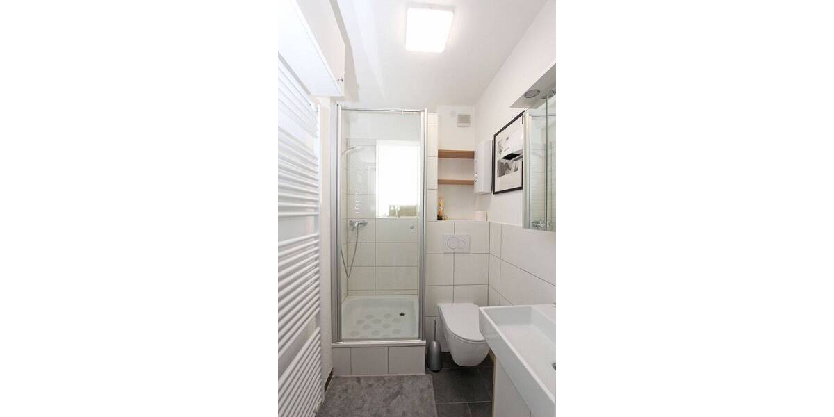 Etagenwohnung München Schwabing-Freimann - 3 Zimmer, 52 m&sup2;, 1.780&euro; | Angebot:26835569