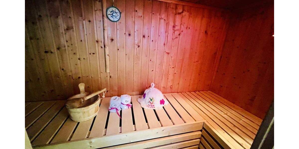 Etagenwohnung Gilching Neugilching - 2 Zimmer, 105 m&sup2;, 2.100&euro; | Angebot:25716941