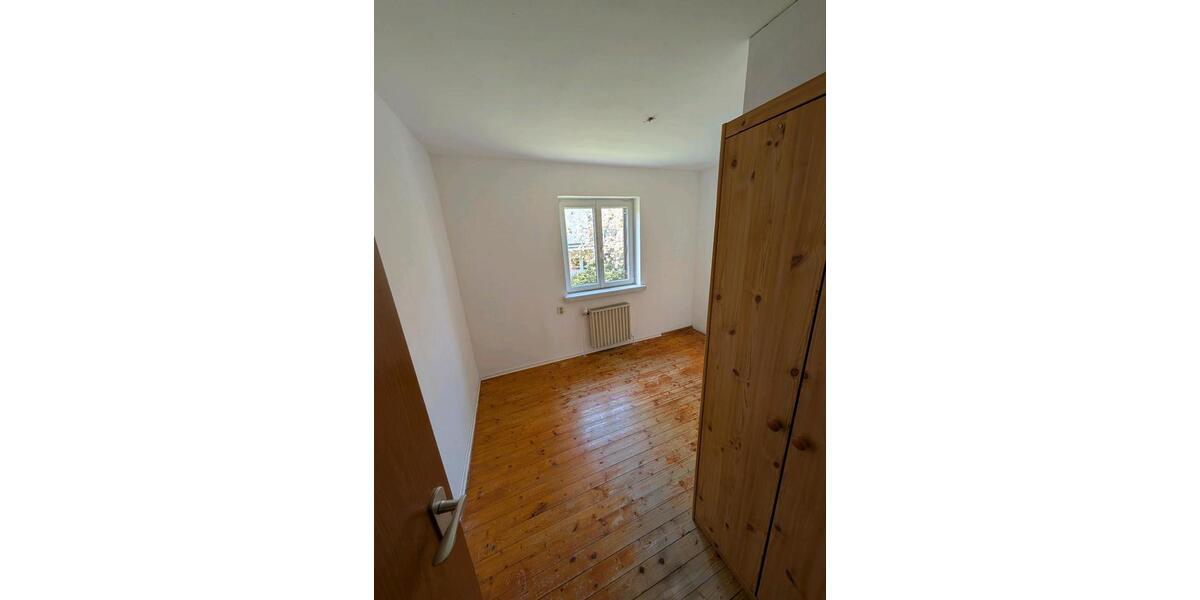Einfamilienhaus Fürstenfeldbruck - 5 Zimmer, 135 m&sup2;, 2.000&euro; | Angebot:26326539