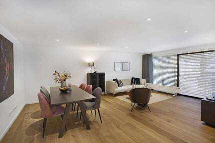 Haus Ottobrunn - 6 Zimmer, 241 m&sup2;, 1.950.000&euro; | Angebot:24425407