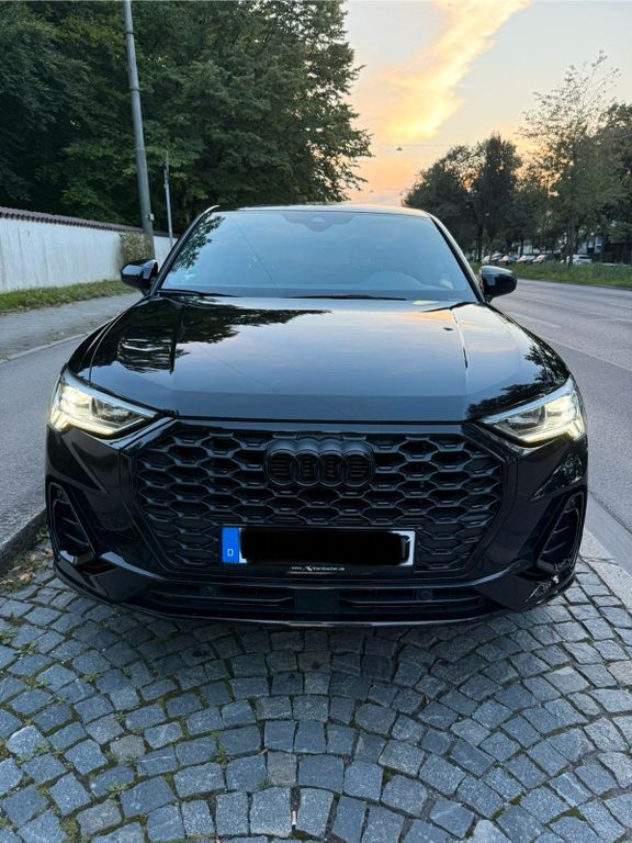 Audi Q3 94.500 km 27.900 € München 81375