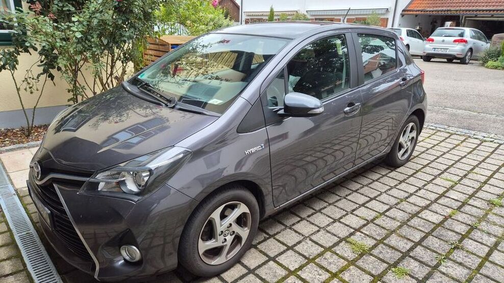 Yaris