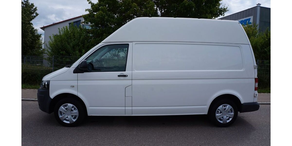 VW T5 Transporter 117.000 km 13.999 &euro; Vierkirchen bei München 85256