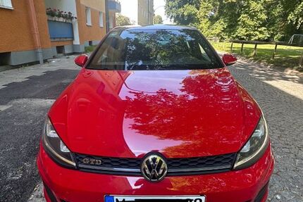 VW Golf