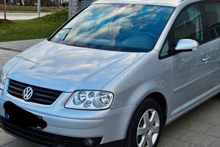 VW Touran 92.000 km 6.900 &euro; München 81249