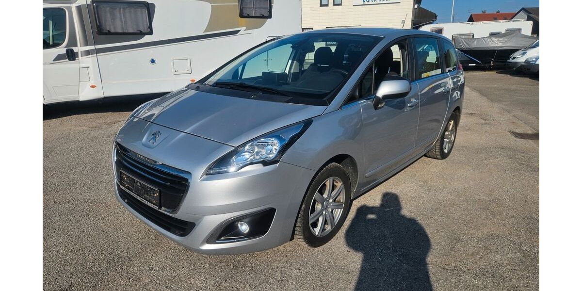 Peugeot 5008 171.000 km 4.250 &euro; Alling 82239