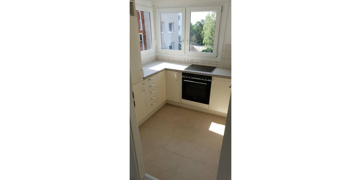 Etagenwohnung Ottobrunn - 3 Zimmer, 84 m&sup2;, 1.700&euro; | Angebot:26233619