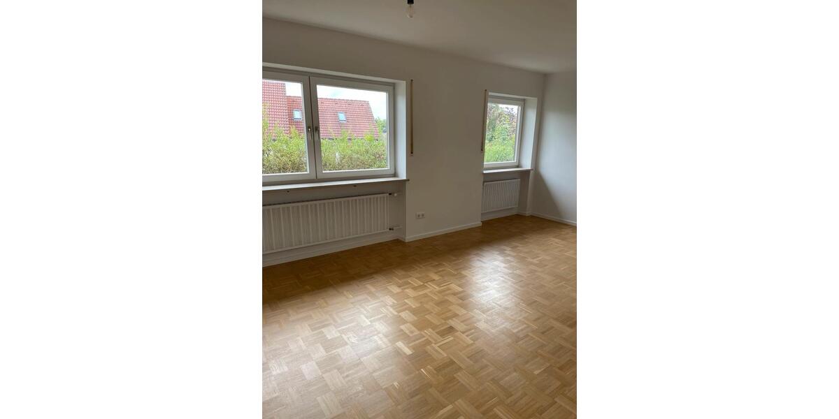 5 Zimmer Wohnung 140 qm mit Garten, befristet, auch WG gegeigt 5 zimmer