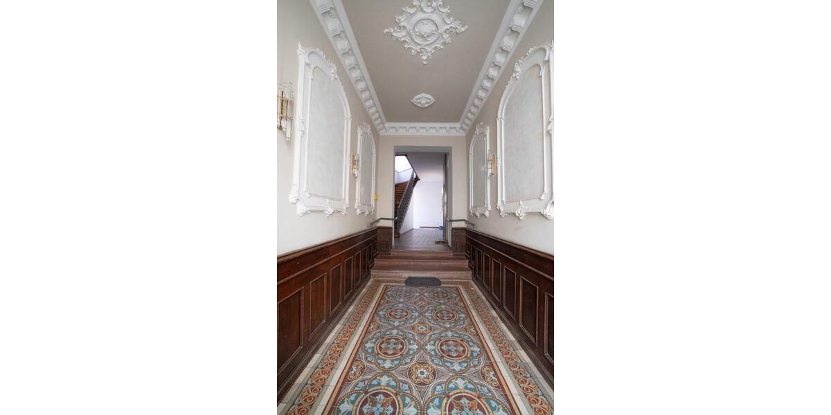 Altbauwohnung am Harras mit Balkon - 3,5 Zimmer 3.5 zimmer