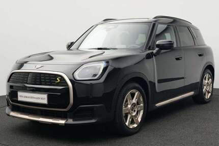 Mini Countryman SE All4 15.335 km 40.347 € München 80788