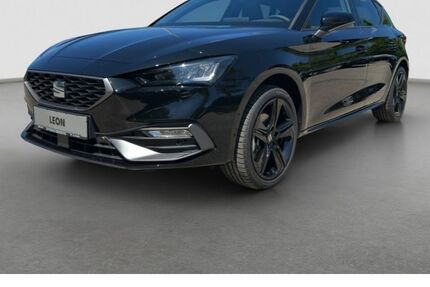 Seat Leon 9.000 km 33.666 &euro; Ebersberg bei München 85560